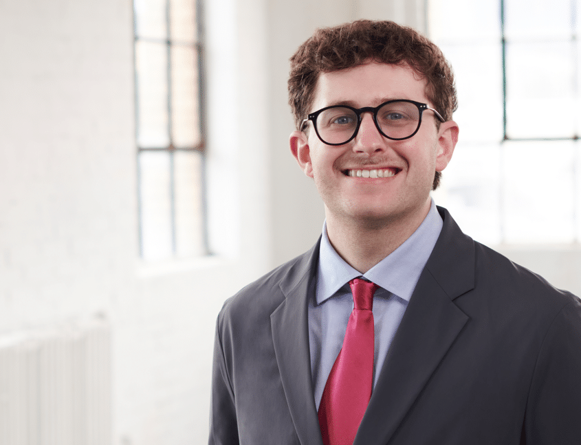 EverNest_Financial_Advisors_Dylan_1000x667px